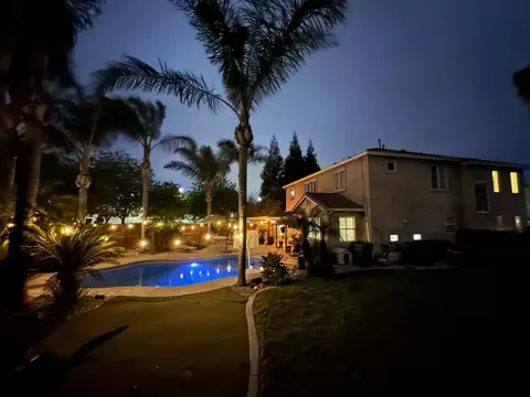 Exterior - 2500 Paseo De Leon, Turlock, CA 95382 photo 15 of 17