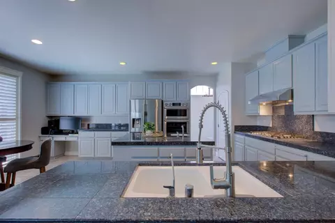 Kitchen - 4008 Calais, Modesto, CA 95356 photo 3 of 12