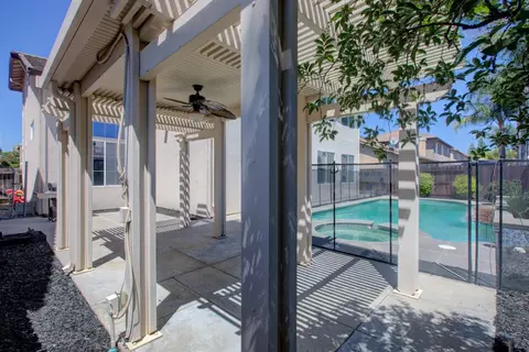 Exterior - 4008 Calais, Modesto, CA 95356 photo 7 of 10