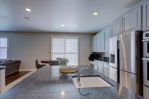 Kitchen - 4008 Calais, Modesto, CA 95356 photo 7 of 12