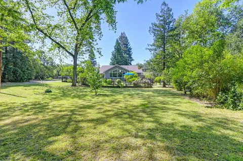 Exterior - 4948 Whitney Ave, Carmichael, CA 95608 photo 32 of 36