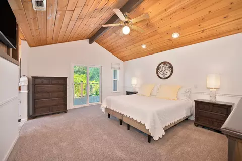 Bedroom - 4948 Whitney Ave, Carmichael, CA 95608 photo 1 of 4