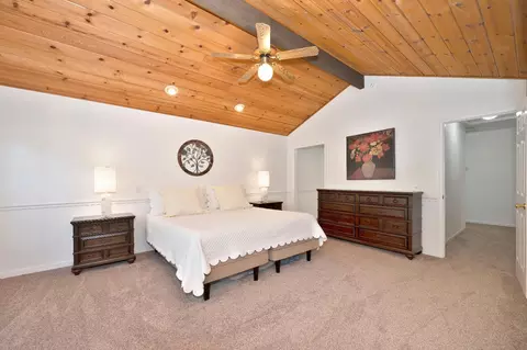Bedroom - 4948 Whitney Ave, Carmichael, CA 95608 photo 3 of 4
