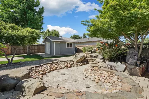 627 Tahoe Dr, Lodi, CA 95242 photo 34