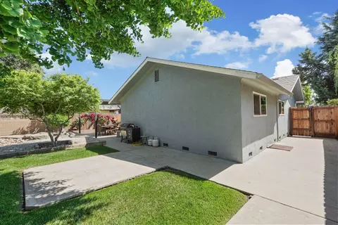 627 Tahoe Dr, Lodi, CA 95242 photo 37