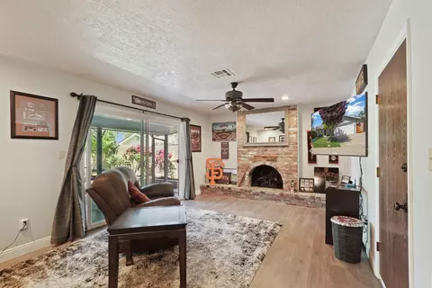 627 Tahoe Dr, Lodi, CA 95242 photo 17