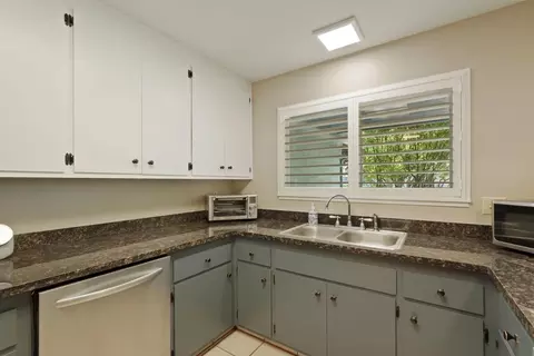 627 Tahoe Dr, Lodi, CA 95242 photo 15