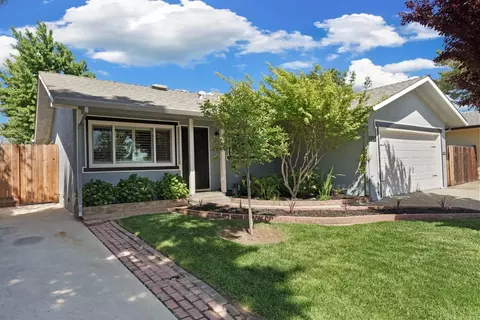 627 Tahoe Dr, Lodi, CA 95242 photo 5