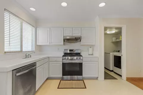 Kitchen - 4230 Stromford Way, Mather, CA 95655 photo 3 of 4