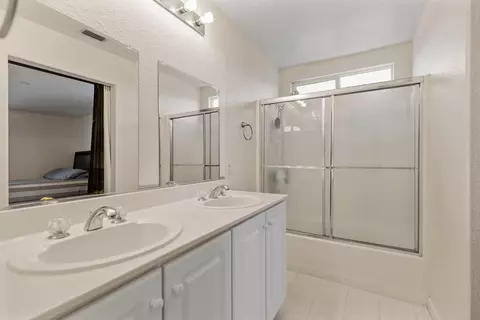 Bath - 4230 Stromford Way, Mather, CA 95655 photo 1 of 3