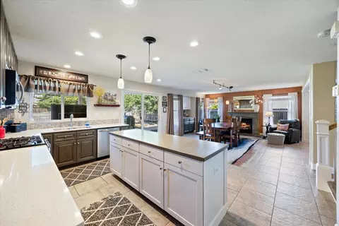 4530 Rosecliff Cir, Mather, CA 95655 photo 11