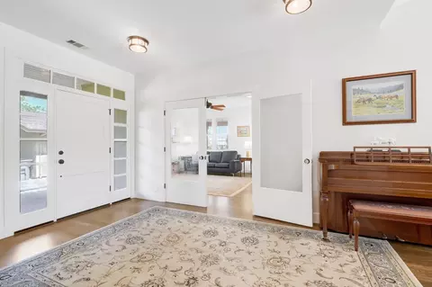 Entry Way - 34718 Corcoran Hill Ln, Davis, CA 95616 photo 4 of 5