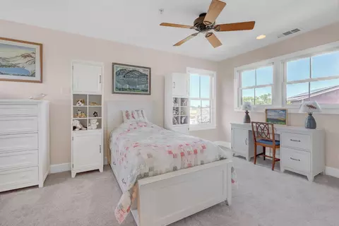 Bedroom - 34718 Corcoran Hill Ln, Davis, CA 95616 photo 2 of 4