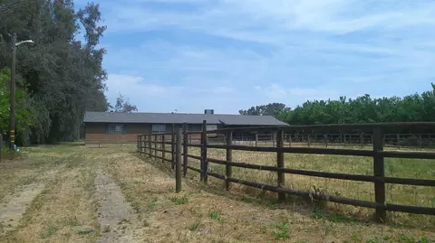 23634 August Ave, Hilmar, CA 95324 photo 2