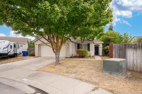 948 Monarch Ct, Manteca, CA 95337 photo 1