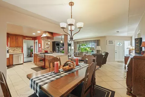 Dining - 18989 N Ray Rd, Lodi, CA 95242 photo 2 of 2