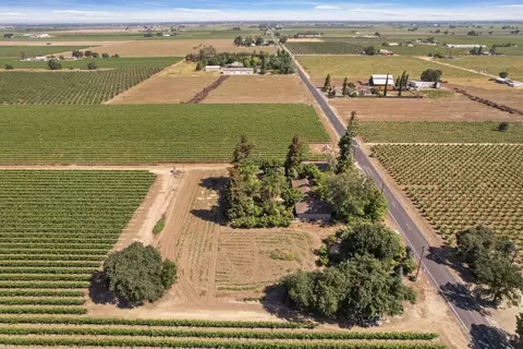View/Area - 18989 N Ray Rd, Lodi, CA 95242 photo 1 of 13