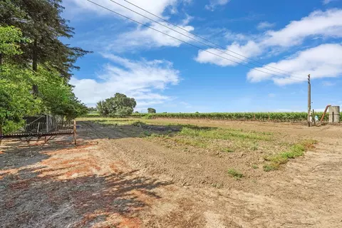 Exterior - 18989 N Ray Rd, Lodi, CA 95242 photo 33 of 39