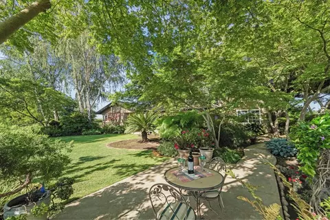 Exterior - 18989 N Ray Rd, Lodi, CA 95242 photo 4 of 39
