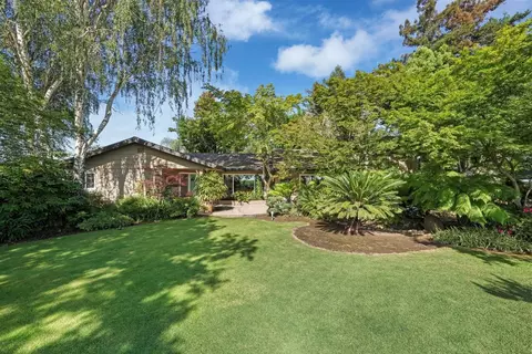 Exterior - 18989 N Ray Rd, Lodi, CA 95242 photo 3 of 39