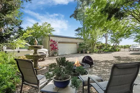 Exterior - 18989 N Ray Rd, Lodi, CA 95242 photo 12 of 39