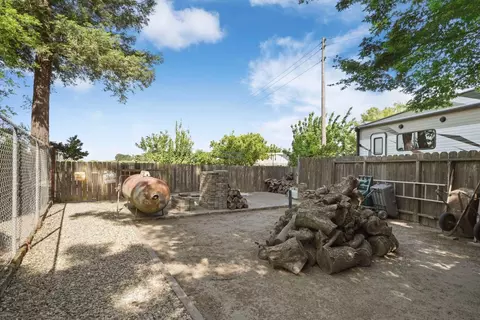 Exterior - 18989 N Ray Rd, Lodi, CA 95242 photo 14 of 39