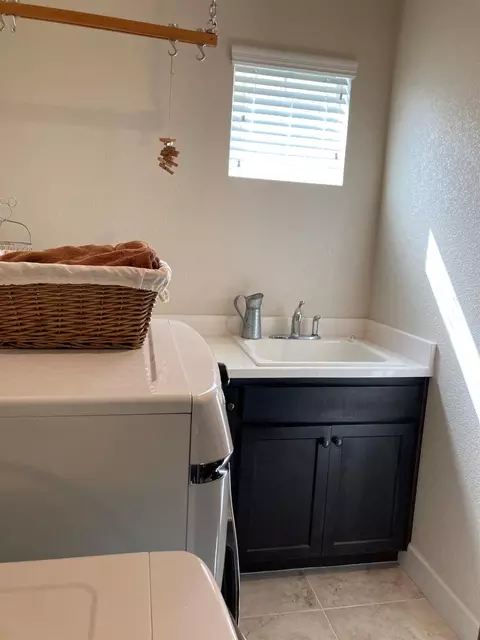 2056 Cannery Loop, Davis, CA 95616 photo 12