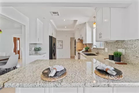 1387 Higton St, Manteca, CA 95336 photo 10