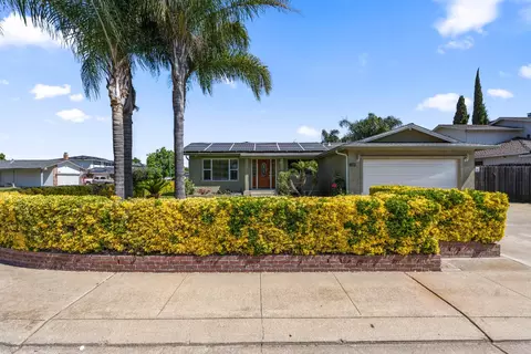 1387 Higton St, Manteca, CA 95336 photo 2