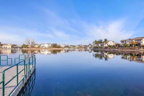 View/Area - 1401 Oasis Ln, Patterson, CA 95363 photo 3 of 6