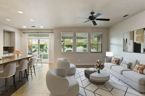 Living - 1401 Oasis Ln, Patterson, CA 95363 photo 1 of 3