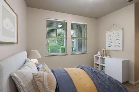 Bedroom - 1401 Oasis Ln, Patterson, CA 95363 photo 2 of 4