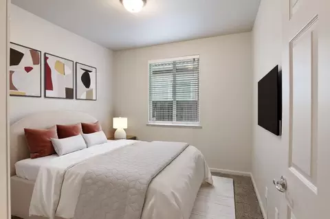 Bedroom - 1401 Oasis Ln, Patterson, CA 95363 photo 3 of 4