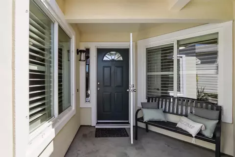 8526 Tullia Pl, Antelope, CA 95843 photo 2
