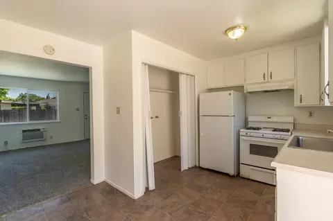 1906 Celeste Ct, Modesto, CA 95355 photo 9