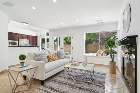 Living - 1680 Tahoe Cir, Tracy, CA 95376 photo 7 of 7