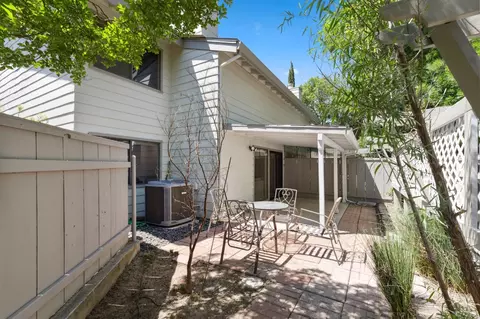 3350 M St #15, Merced, CA 95348 photo 8