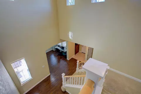 Entry Way - 512 Squash Creek Ln, Patterson, CA 95363 photo 12 of 12
