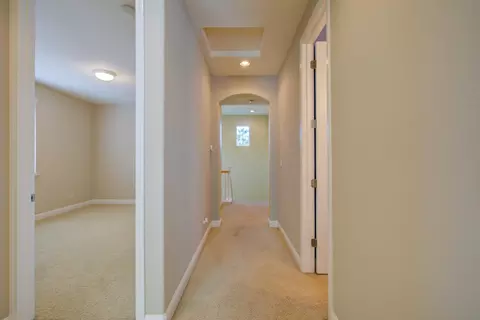Entry Way - 512 Squash Creek Ln, Patterson, CA 95363 photo 11 of 12