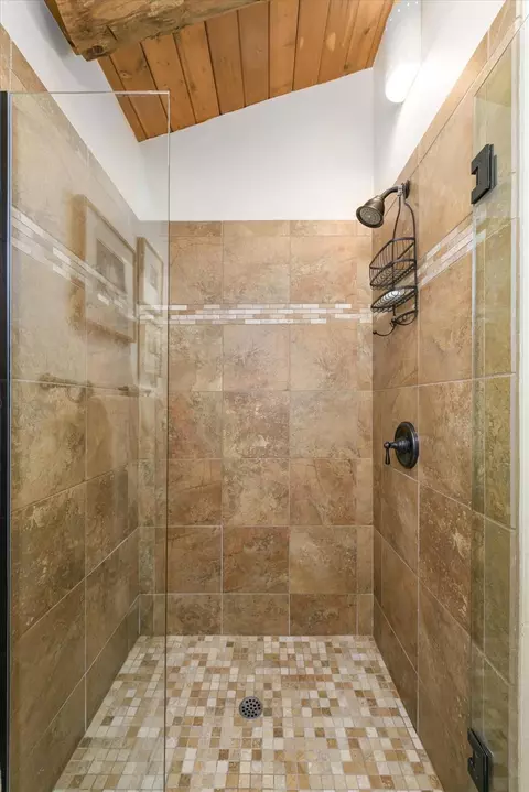 Bath - 1267 Old Rock Bridge Rd, Placerville, CA 95667 photo 4 of 4