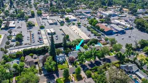 1018 Douglas Ave, Modesto, CA 95350 photo 12