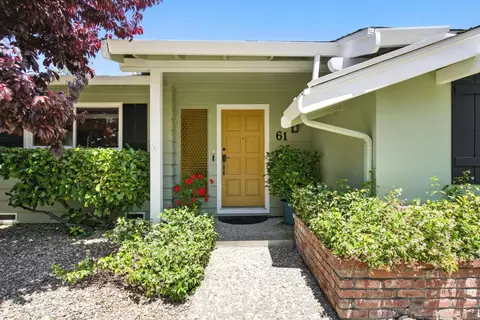 61 Corliss Dr, Moraga, CA 94556 photo 4