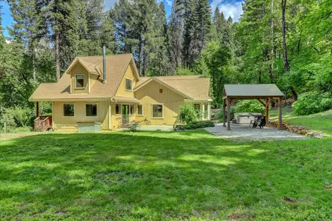 12569 Pasquale Rd, Nevada City, CA 95959