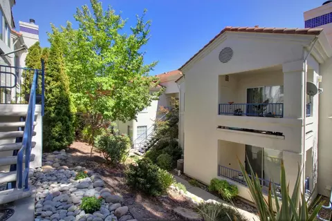 Exterior - 2804 Beachcomber Dr, Rocklin, CA 95677 photo 5 of 10