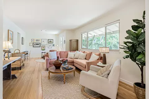 Living - 907 Villanova Dr, Davis, CA 95616 photo 1 of 3