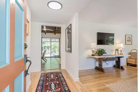 Entry Way - 907 Villanova Dr, Davis, CA 95616 photo 1 of 2