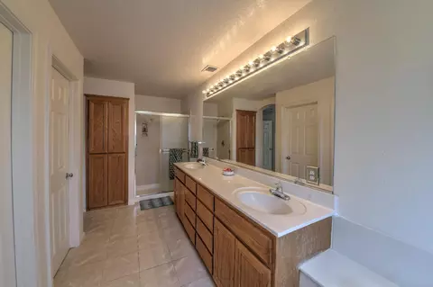 4208 Heritage Dr, Modesto, CA 95356 photo 27