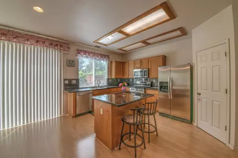 4208 Heritage Dr, Modesto, CA 95356 photo 16