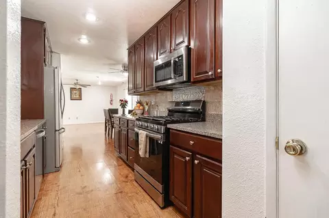 1705 Chapala Way, Modesto, CA 95355 photo 8