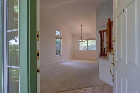 8314 Benjamin Dr, Antelope, CA 95843 photo 3